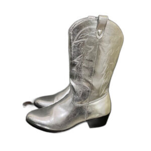 MADDEN NYC Boots Metallic Silver Pointed Toe Western Cowboy Boots women’s size 5